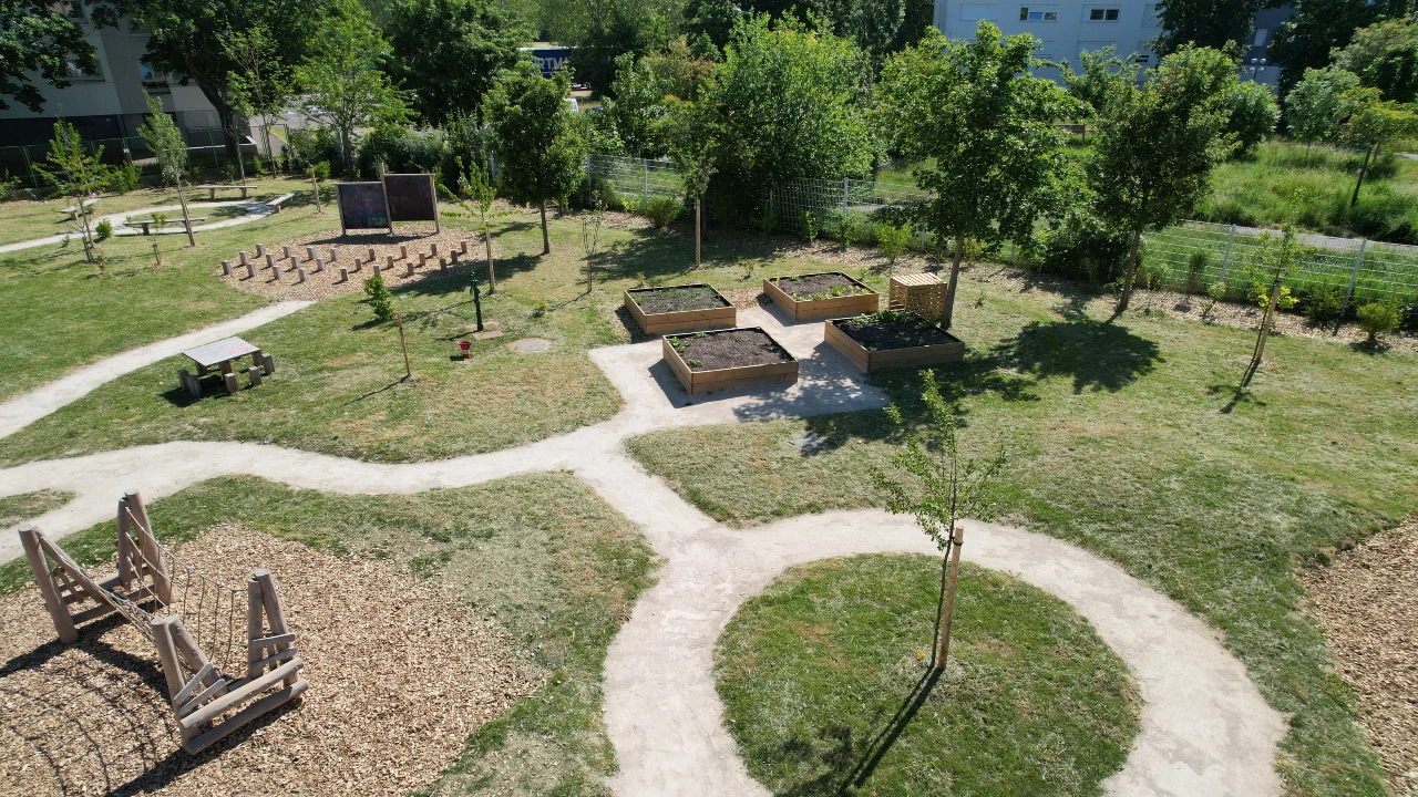 École bulle nature, École Alexander Fleming