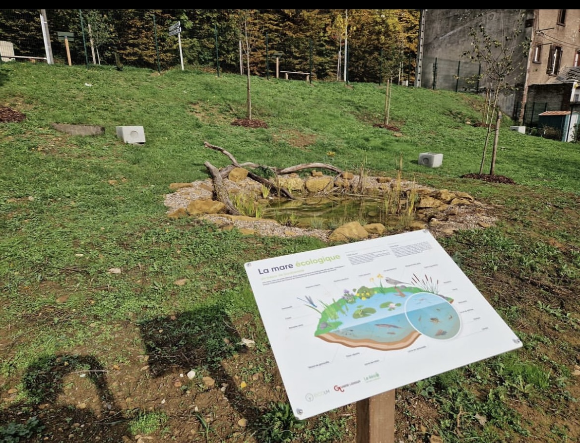 Aménagement paysager du site d'assainissement SUEZ