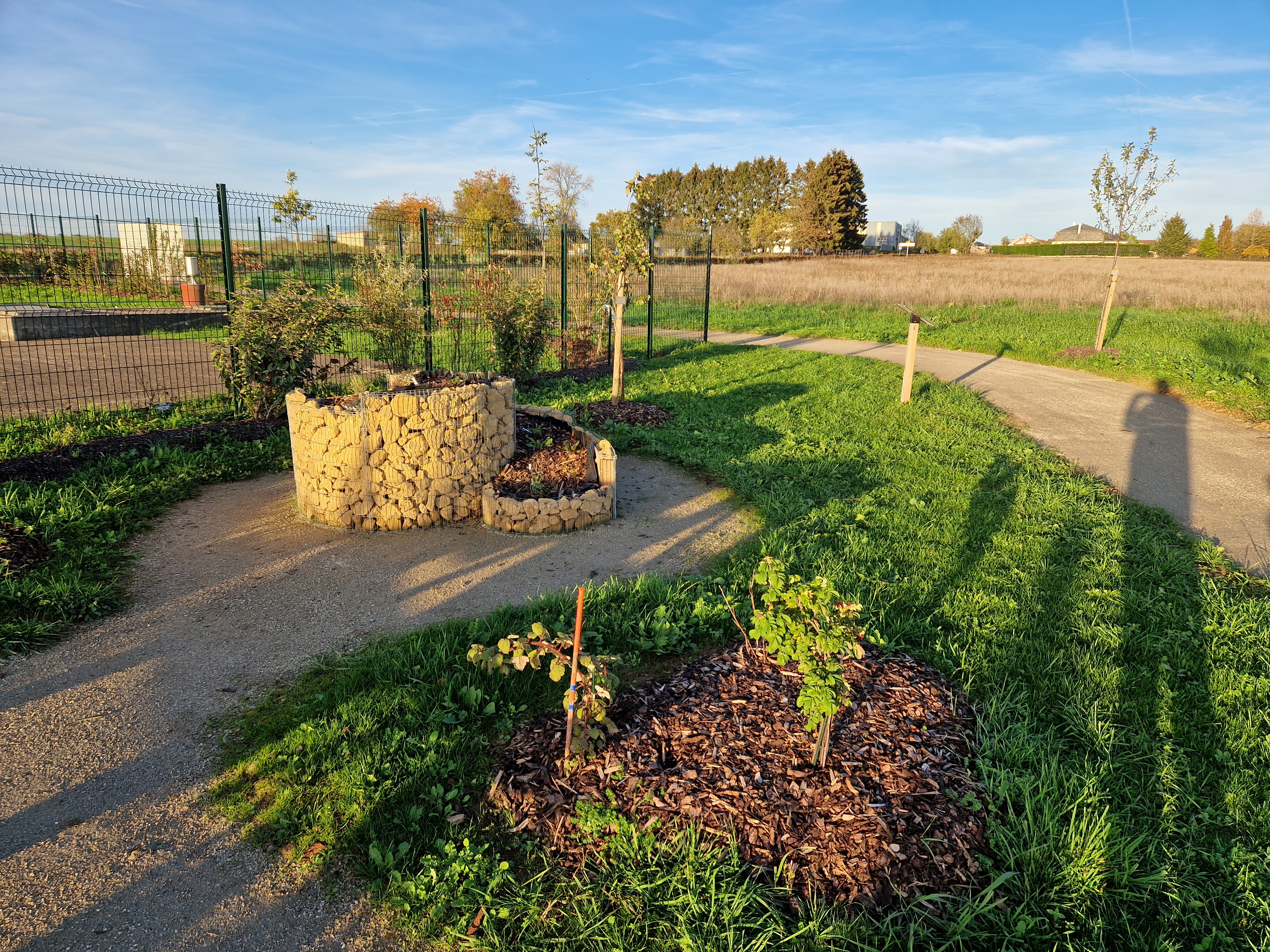 Aménagement paysager du site d'assainissement SUEZ